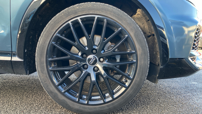 Audi Q3 1.4T FSI Black Edition 5dr Petrol Estate